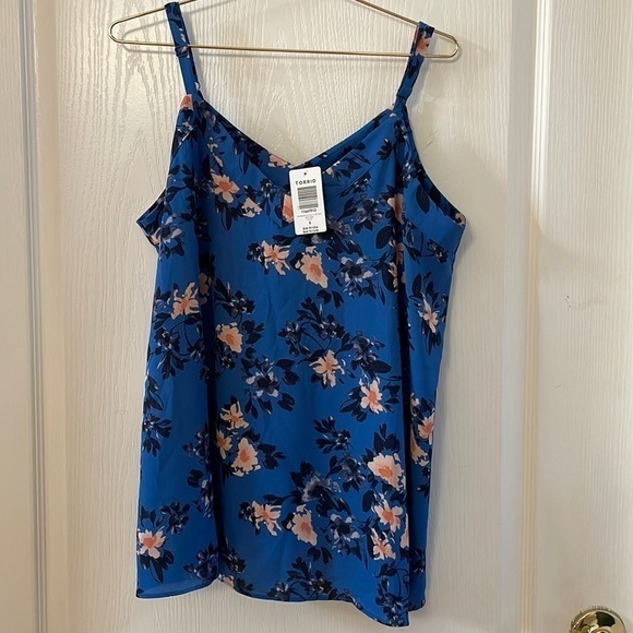 NWT Torrid Georgette Blue Floral Tank size 0 - Picture 2 of 5